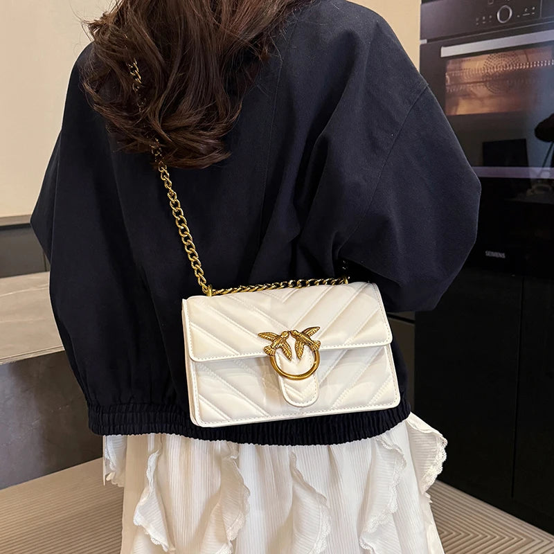 Sac à bandoulière en toile moderne pour femmes, matériau robuste, sangle réglable, adapté aux essentiels